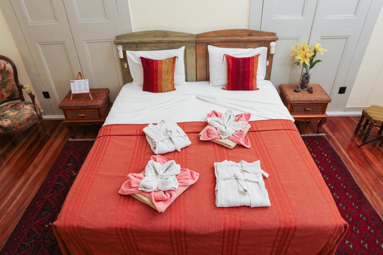 The Colonial Guest House São Filipe Extérieur photo
